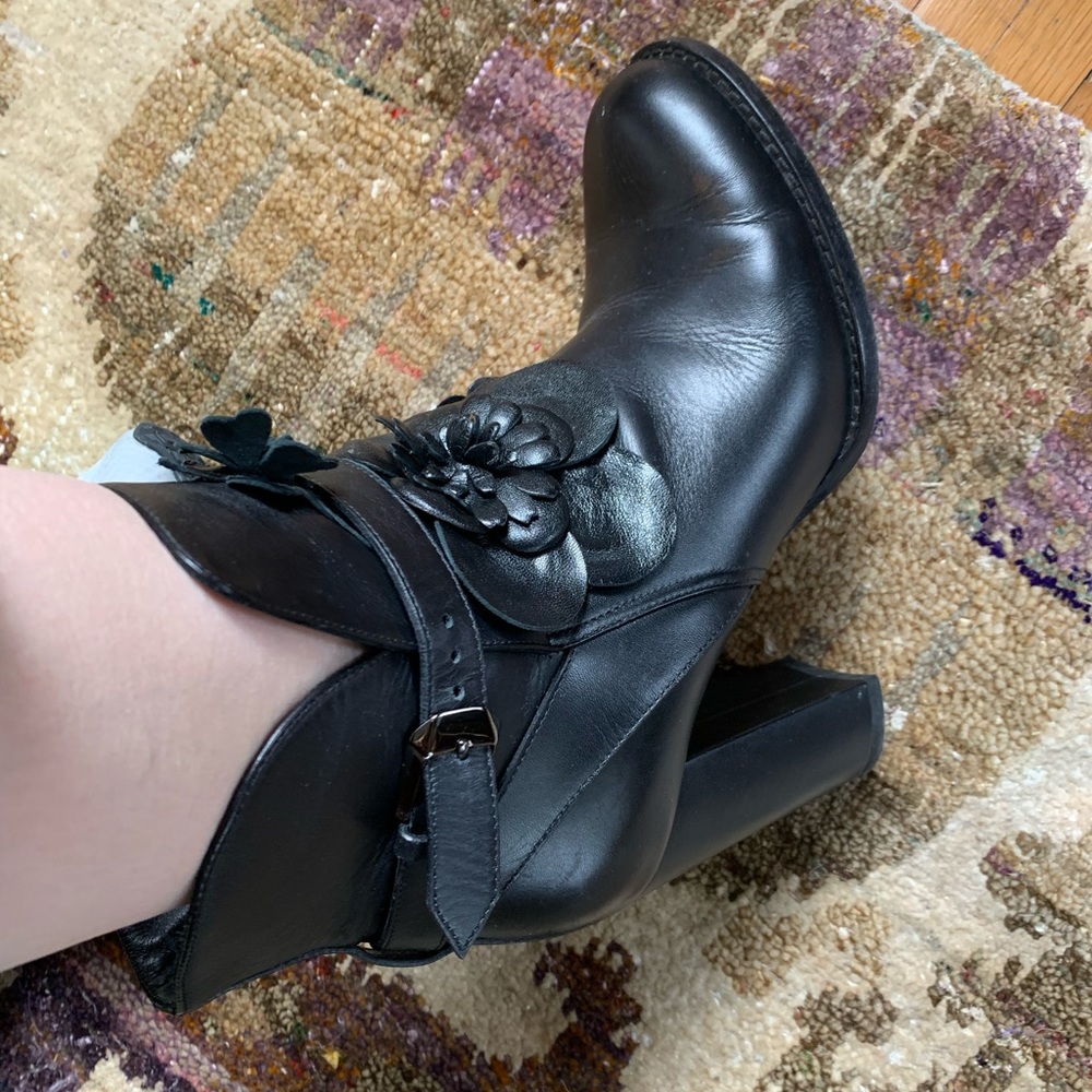 Valentino Black Heeled Boots with Floral Detail - Picture 12 of 13